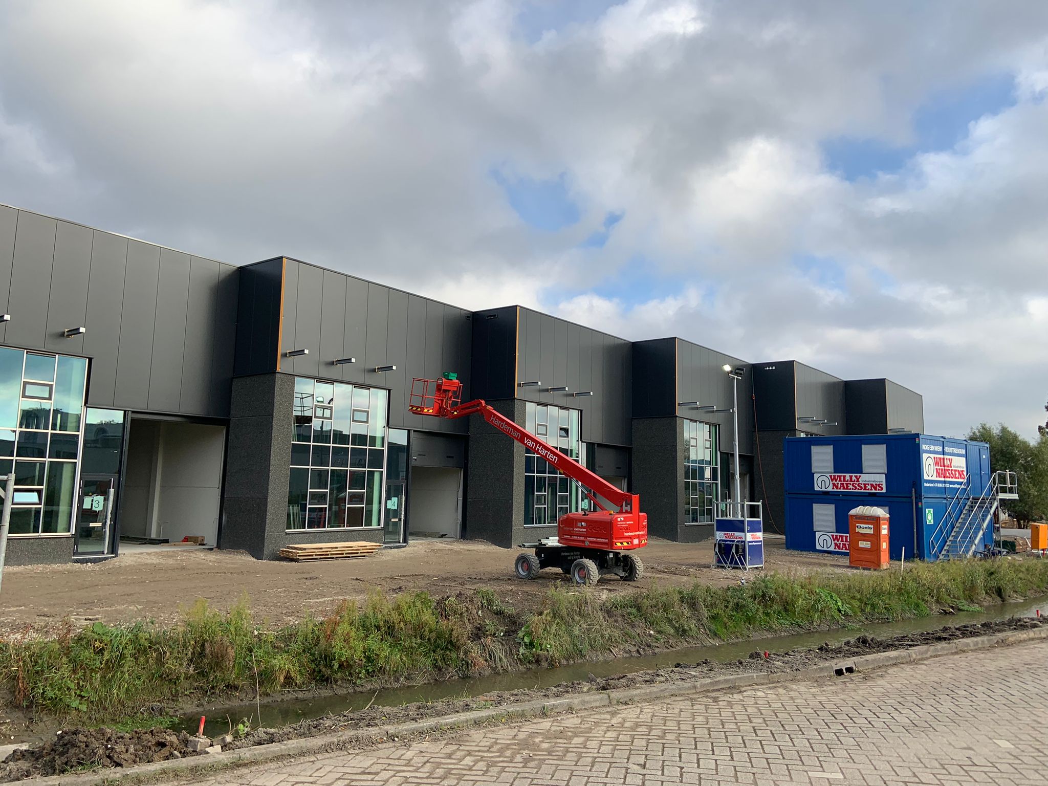 Afbouwwerkzaamheden in volle gang ProHuis Overschieseweg