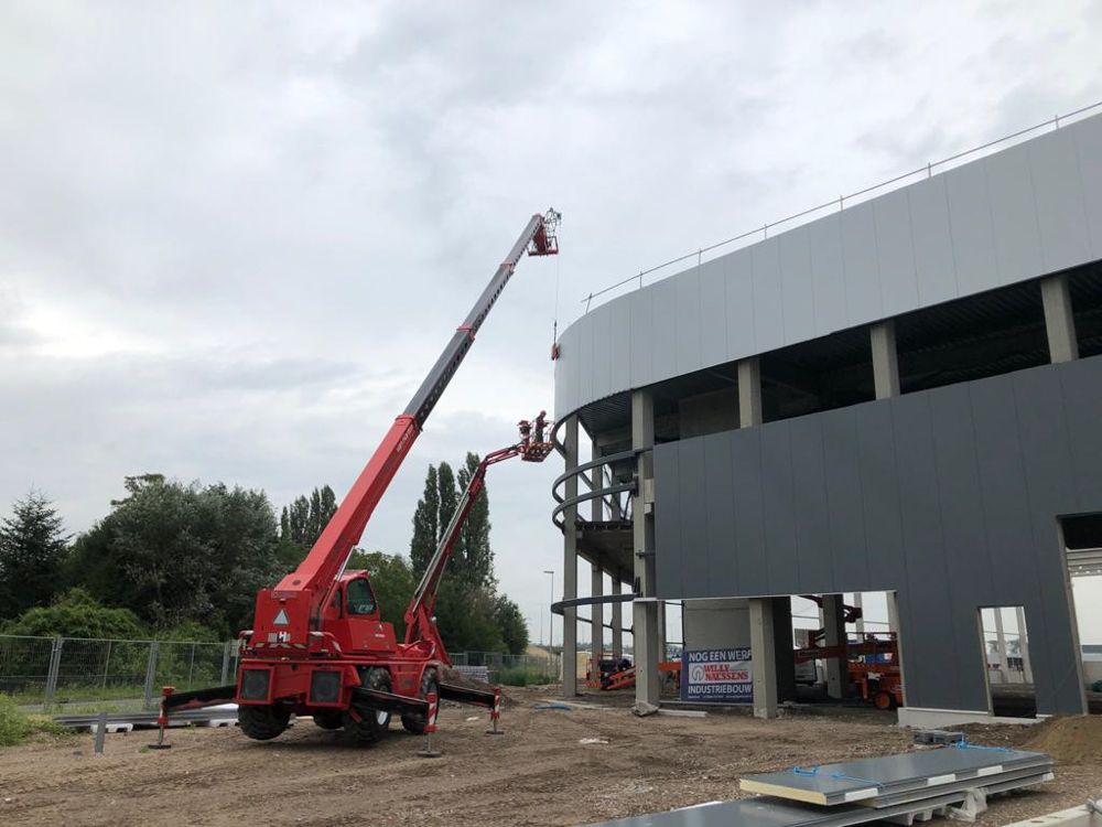 De montage gaat als een speer bij WDP Boland Bleiswijk!