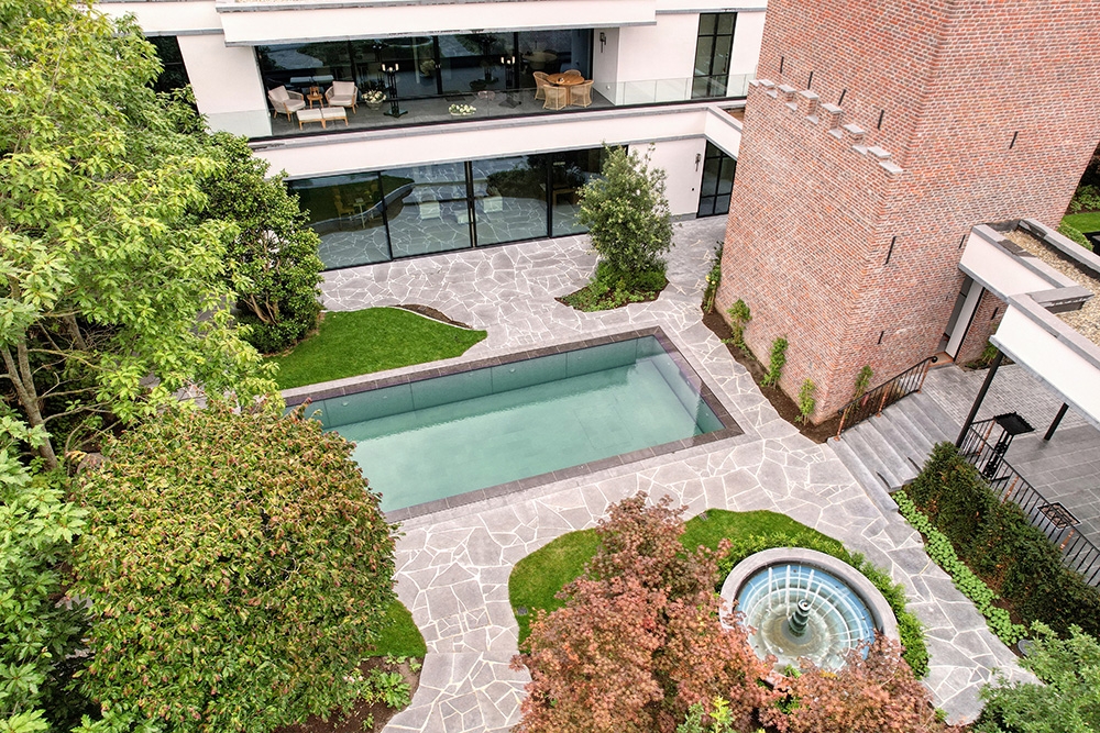 Willy Naessens - Swimmigpools - Hasselt