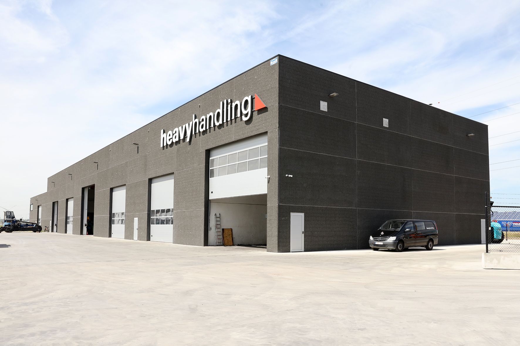 Willy Naessens - Industriebouw - Heavy Handling