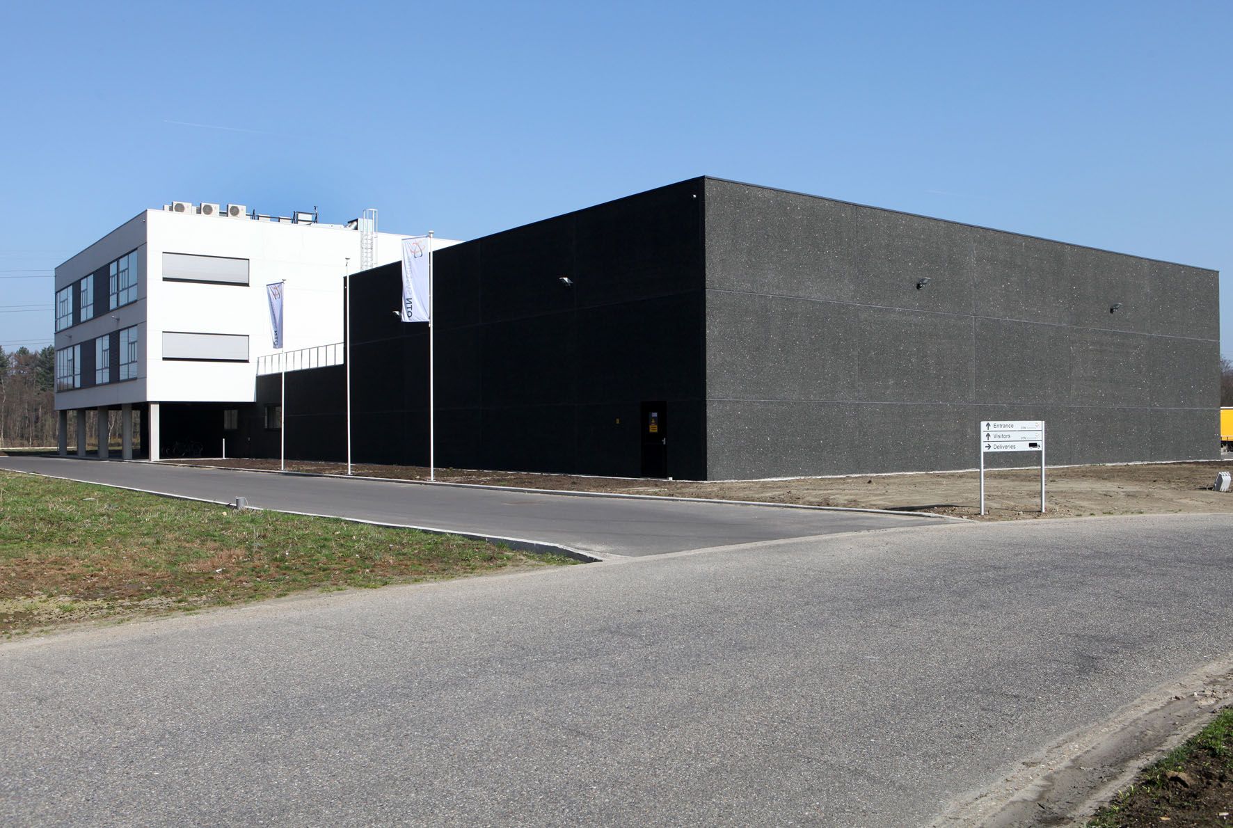 Willy Naessens - Industriebouw -BWO Warehousing Olen